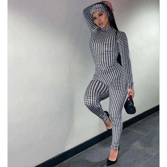 Naked Wardrobe Houndstooth Turtle Neck Long Sleeve Jumpsuit Black White Large - Picture 2 of 11